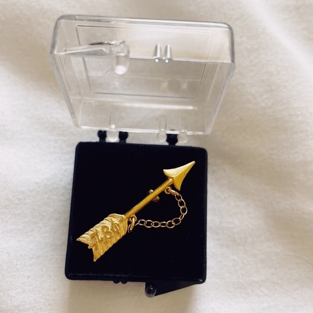 Pi Beta Phi Gold Arrow Badge